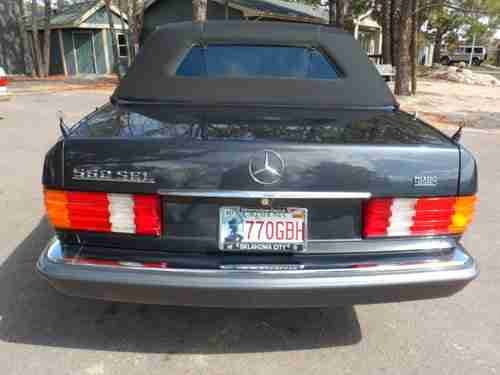 Mercedes 560SEL Limo, image 3
