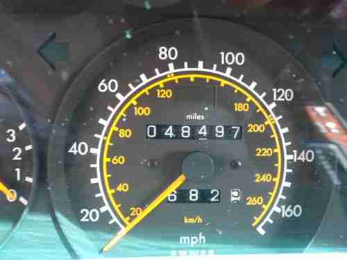 Mercedes 560SEL Limo, image 9