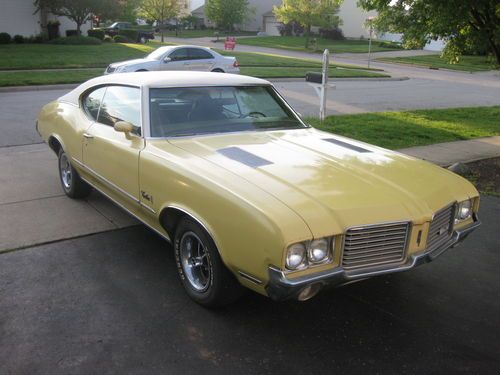 1972 oldsmobile cutlass s hardtop