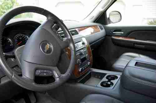 2008 Leather Bucket Entertainment Sunroof SUV 4WD MINT 29675 MI Smoke Free, US $32,000.00, image 7