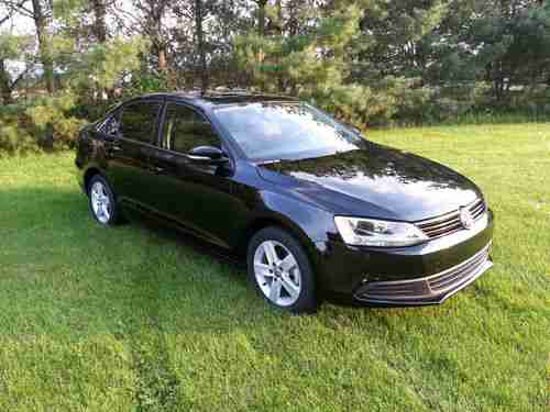 2012 Volkswagen Jetta TDI Premium Sedan 4-Door 2.0L, image 6
