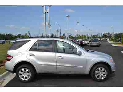 ML350 SUV 3.5L CD 8 Speakers AM/FM radio COMAND^A® AM/FM Stereo w/Single CD, US $17,995.00, image 8