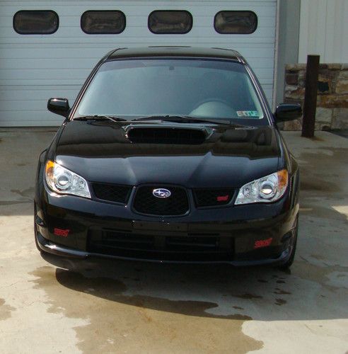 2007 subaru wrx sti  *extremely low mileage*