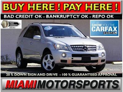 We finance '06 mercedes benz suv 4wd low miles dvd navigation am/fm/cd sunroof