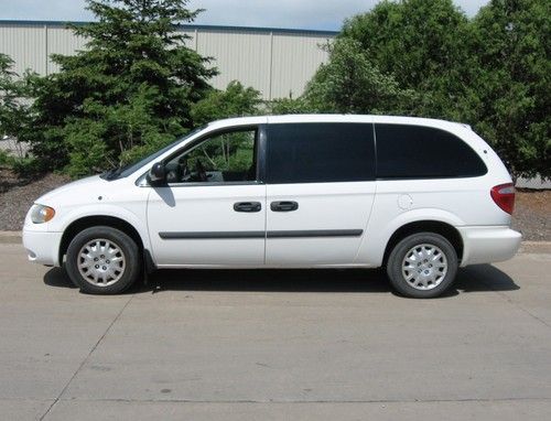 2007 dodge caravan cargo/work mini van, 3.3l v-6, 81,437 miles