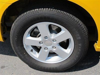 Previous TAXI Caravan Crew Stow-N-Go Cloth Alloys Well Maintained WE FINANCE, image 5
