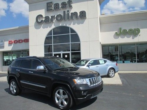 2011 jeep grand cherokee overland 4x2 18k miles leather sunroof navi we finance