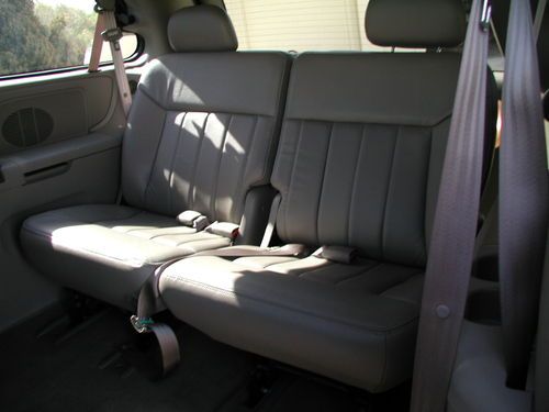 2003 Chrysler Town & Country, LXI, Butane Blue Pearl Coat, FWD, Well-equipped., image 16