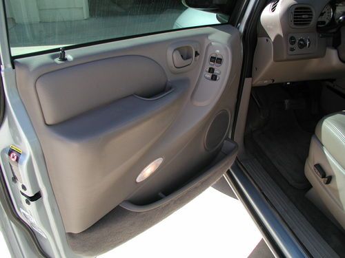 2003 Chrysler Town & Country, LXI, Butane Blue Pearl Coat, FWD, Well-equipped., image 18