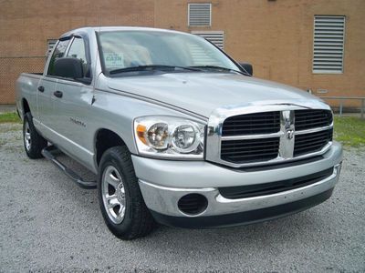 Ram! CrewCab! Magnum V8, Silver, Bedliner, 1 Owner!, image 8