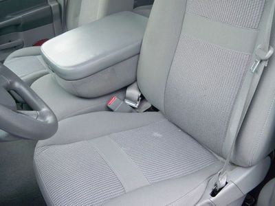 Ram! CrewCab! Magnum V8, Silver, Bedliner, 1 Owner!, image 11