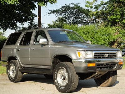 NO RESERVE TOYOTA SR 5 V6 4WD 4X4 AWD NO RUST GOOD MILES CLEAN RUNS DRIVES GREAT, image 2