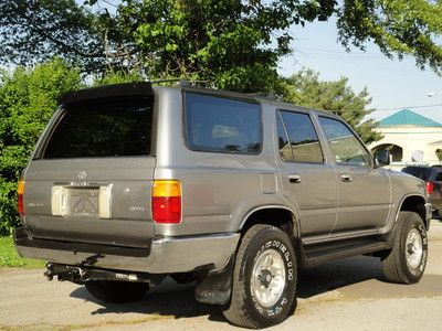 NO RESERVE TOYOTA SR 5 V6 4WD 4X4 AWD NO RUST GOOD MILES CLEAN RUNS DRIVES GREAT, image 8