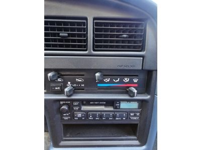 NO RESERVE TOYOTA SR 5 V6 4WD 4X4 AWD NO RUST GOOD MILES CLEAN RUNS DRIVES GREAT, image 27