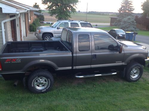 2004 ford f-250 super duty lariat extended cab pickup 4-door 6.0l