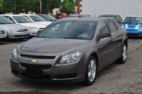 38k runs/drives like new great car great on gas family sedan rebuilt 08 09 11