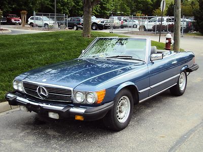 1984 mercedes 380sl convertible - runs/looks/drives great!  no rust!  nice car!