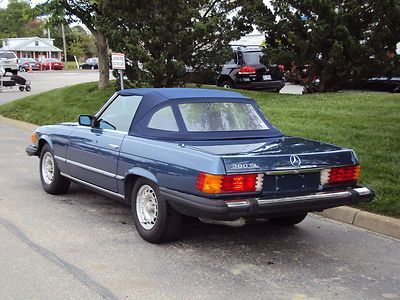 1984 MERCEDES 380SL CONVERTIBLE - RUNS/LOOKS/DRIVES GREAT!  NO RUST!  NICE CAR!, image 21