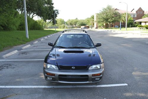 SUBARU IMPREZA OUTBACK SPORT-ONLY 85,XXX MILES!, image 2