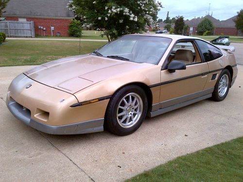 1987 pontiac fiero gt, great car and easy project!! v6, ice cold ac