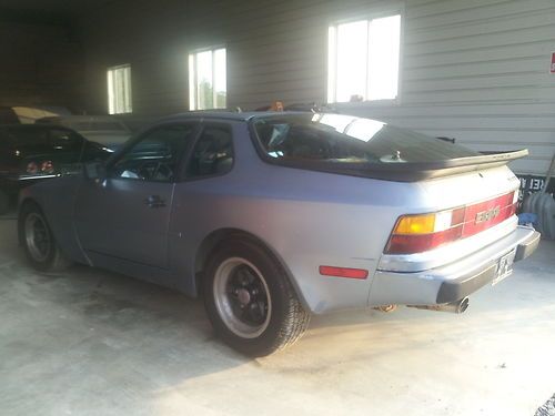 1984 porsche 944 coupe 5-speed 2.5l great project or track car clean title