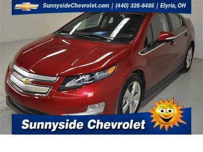 2013 chevy volt w premium package leather save over $8,000