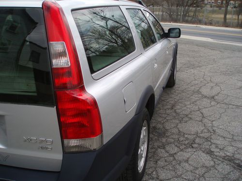 2004 Volvo XC70 Clean No Reserve Price Must See AWD Leather and Heated Seats, image 5