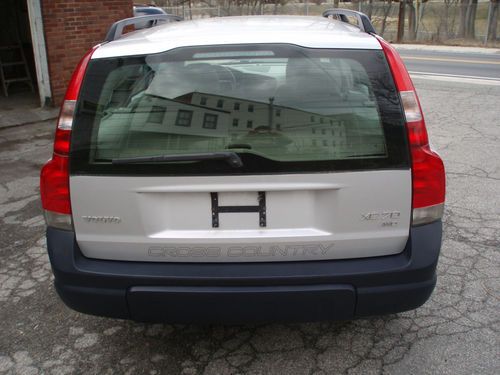 2004 Volvo XC70 Clean No Reserve Price Must See AWD Leather and Heated Seats, image 6