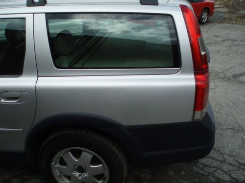 2004 Volvo XC70 Clean No Reserve Price Must See AWD Leather and Heated Seats, image 8