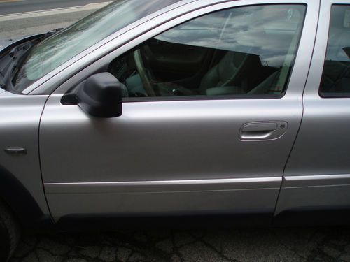 2004 Volvo XC70 Clean No Reserve Price Must See AWD Leather and Heated Seats, image 10