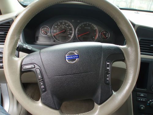 2004 Volvo XC70 Clean No Reserve Price Must See AWD Leather and Heated Seats, image 19