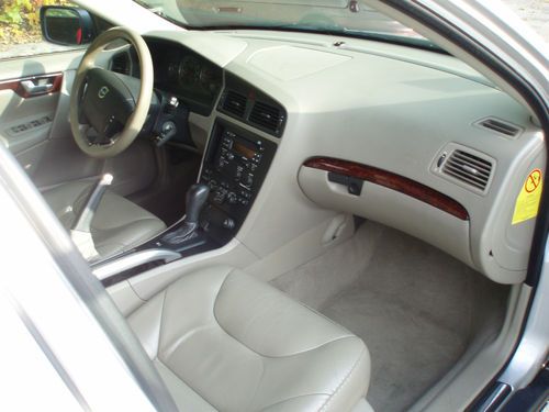 2004 Volvo XC70 Clean No Reserve Price Must See AWD Leather and Heated Seats, image 23