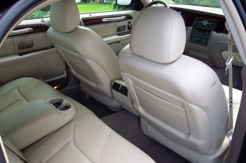LINCOLN TOWN CAR CARTIER 23,000 MILES ORIGINAL OWNER, US $16,900.00, image 24