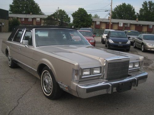 1988 lincol town car