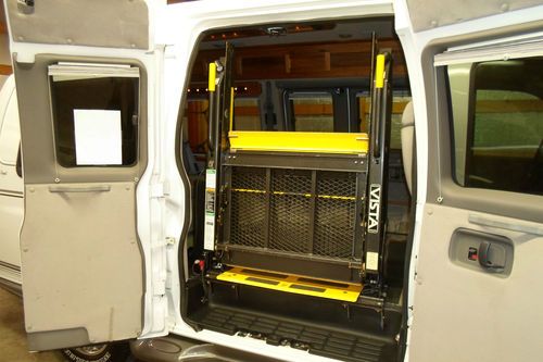 2005 GMC SAVANA 2500 WHEELCHAIR HANDICAP VAN RAISED DOORS LOW MILES!!!, US $23,995.00, image 15