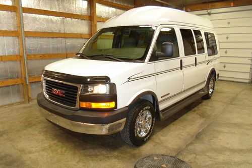 2005 GMC SAVANA 2500 WHEELCHAIR HANDICAP VAN RAISED DOORS LOW MILES!!!, US $23,995.00, image 17
