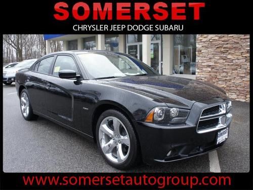 Stop!! l@@k new 2013 dodge charger r/t max w/ navigation msrp: $38,480