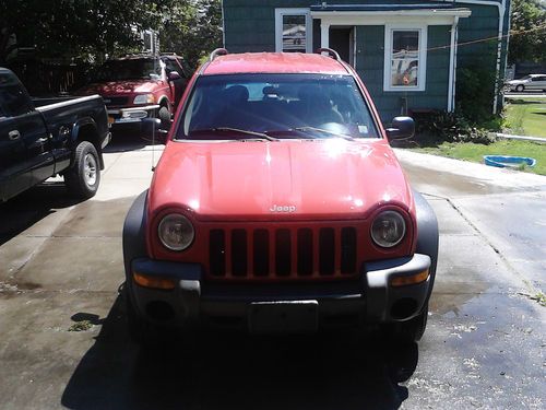 2002 Jeep Liberty Sport Sport Utility 4-Door 3.7L 4X4, image 2