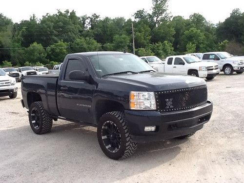 2008 chevrolet silverado 1500 4wd reg cab 119.0 lt w/1lt