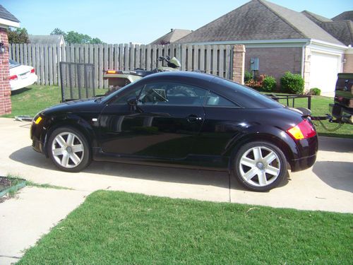 Black audi tt roadster