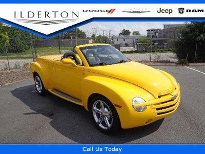 04 chevy convertible slingshot yellow low miles heated leather we finance