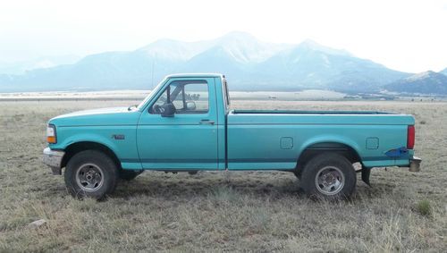 1995 ford 150 4x4 v8  ~no reserve~