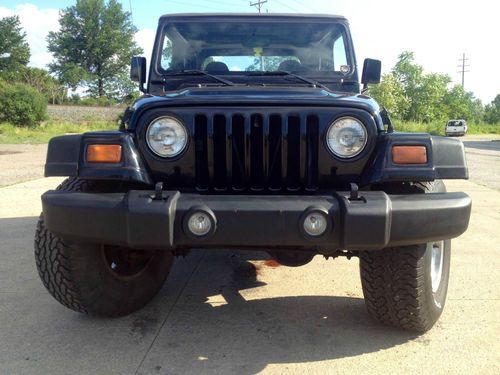 1998 Jeep Wrangler 4.0 L Lifted 33 Inch Tires 2007 BUMPER KIT 4WD Convertable, image 3