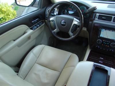 2010 GMC Yukon Denali!! This beautiful SUV comes with AWD Navigation Entertain, US $31,700.00, image 17