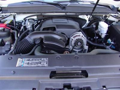 2010 GMC Yukon Denali!! This beautiful SUV comes with AWD Navigation Entertain, US $31,700.00, image 39