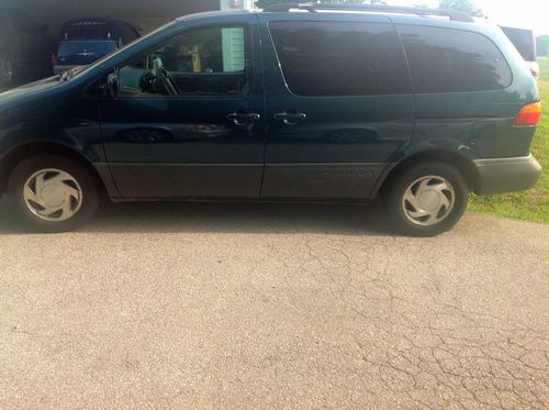 1998 toyota sienna le mini passenger van 5-door 3.0l