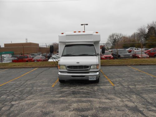 2002 21 passenger ford e450 7.3 liter diesel shuttle bus