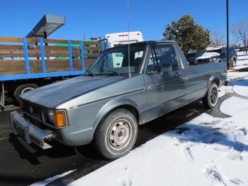 1981 volkswagen rabbit caddy pickup 5 speed 1.7 gas no rust needs finished !