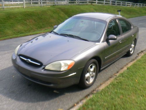 2002 ford taurus se 2-valve sedan 4-door 3.0l