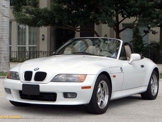 Florida clean-chrome wheels-only 71k miles-nicest z3 on this planet-none nicer